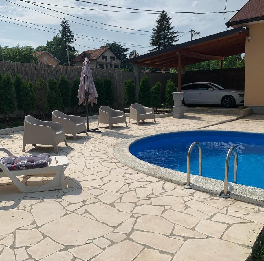 Willa Mika'S Poolhouse Belgrad Zewnętrze zdjęcie