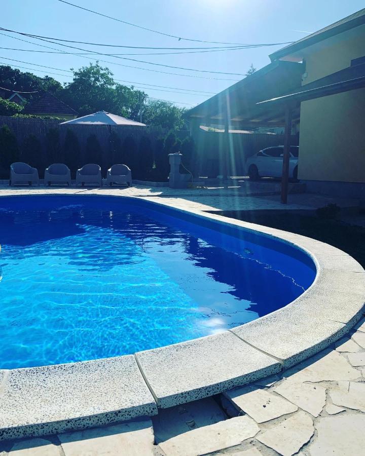 Willa Mika'S Poolhouse Belgrad Zewnętrze zdjęcie