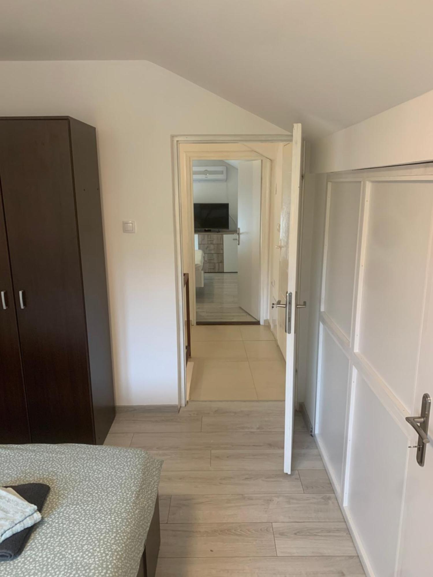 Willa Mika'S Poolhouse Belgrad Zewnętrze zdjęcie